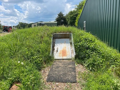 Welcome to your private country estate, where peaceful rural - photo 48