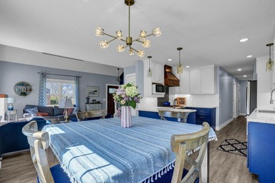 Beautiful, Recently Built 3 Bedroom, 2.5 Bath Home in Prime - photo 9