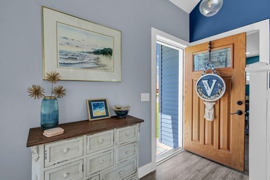 Beautiful, Recently Built 3 Bedroom, 2.5 Bath Home in Prime - photo 10