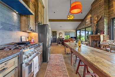 Discover thoughtfully designed craftsmanship and modern luxury - photo 10