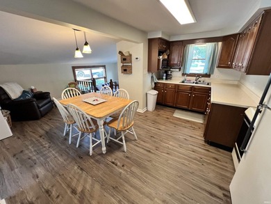 Enjoy lake life in this charming 2-bedroom, 1-bath home with 50 - photo 4