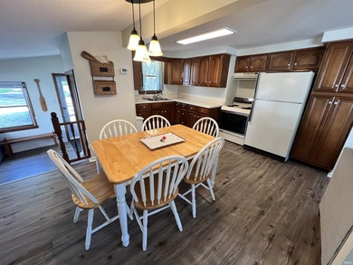 Enjoy lake life in this charming 2-bedroom, 1-bath home with 50 - photo 6