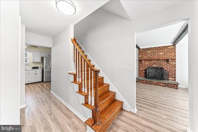 PRICE IMPROVEMENT. Gorgeous center hall colonial in West Goshen - photo 8