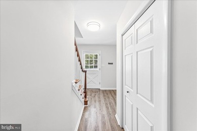 PRICE IMPROVEMENT. Gorgeous center hall colonial in West Goshen - photo 9