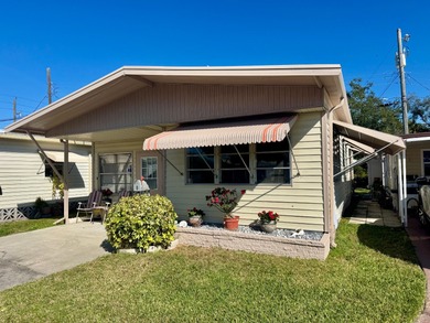 Manatee River Home For Sale in Ellenton Florida