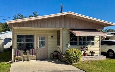 A charming mobile home is now for sale in the unique 55+ - photo 2