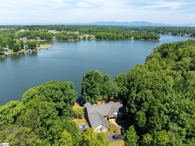 Contact Pat McNamara @ with questions or to arrange a tour. This - photo 13
