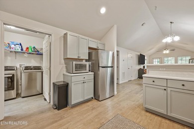 Charming One-Level Living Home - Minutes from UT & Downtown - photo 14