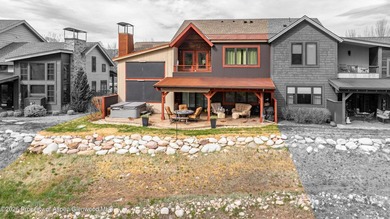 TRUE RIVERFRONT PROPERTY. This is not one of those places in - photo 16