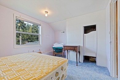 LAKEFRONT COASTAL RETREAT! Enjoy Approximately 90 feet of - photo 18
