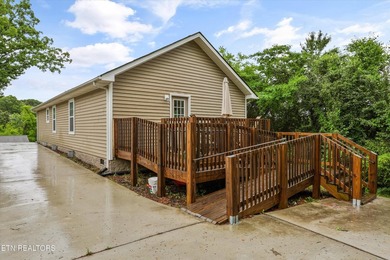 Charming One-Level Living Home - Minutes from UT & Downtown - photo 23
