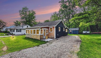 Great updated cottage with access to Patterson Lake and the - photo 1