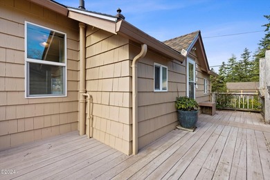 LAKEFRONT COASTAL RETREAT! Enjoy Approximately 90 feet of - photo 31