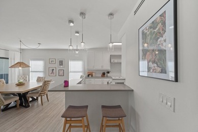 This stunning 3-bedroom, 3.1-bath Golf Cottage has been - photo 9