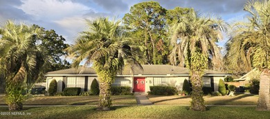 St. Johns River Home Sale Pending in Jacksonville Florida