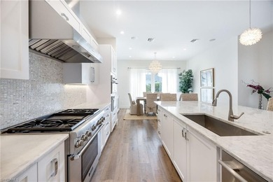 Pristine, and move-in ready, beautifully decorated custom - photo 8