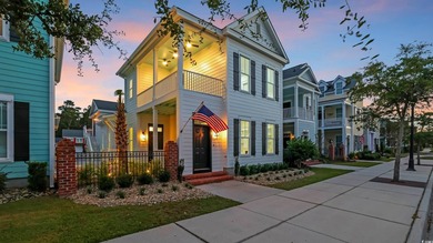 Luxurious Charleston-style home in the sought-after Sweetgrass - photo 1