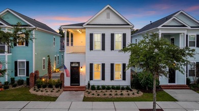Luxurious Charleston-style home in the sought-after Sweetgrass - photo 2