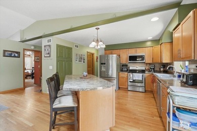 Beautiful 4 bedroom, 3 bath rambler on 1+ acre lot across the - photo 12