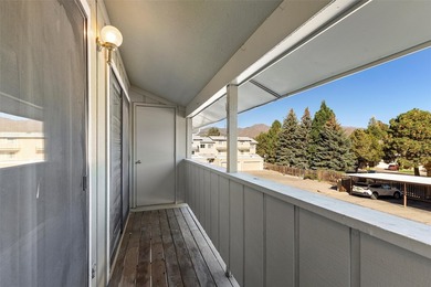 Stylish & Convenient Condo Living in Ridge Park! Welcome to this - photo 12