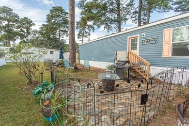 Welcome to Crystal Lake on the border of Surfside Beach and - photo 4