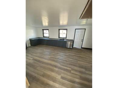 Beautiful bungalow style home. Set up for single floor - photo 14