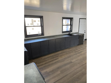 Beautiful bungalow style home. Set up for single floor - photo 15