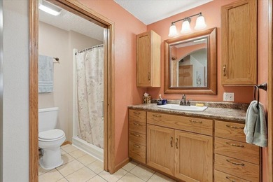 Beautiful 4 bedroom, 3 bath rambler on 1+ acre lot across the - photo 17
