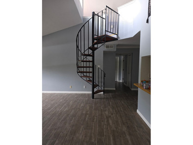 Stylish & Convenient Condo Living in Ridge Park! Welcome to this - photo 20