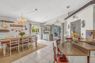 Welcome to your private 1 acre resort oasis! This 6 bedroom, 4 - photo 21