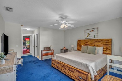 Welcome to your private 1 acre resort oasis! This 6 bedroom, 4 - photo 28