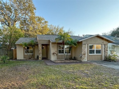 Lake Parker Home Sale Pending in Lakeland Florida