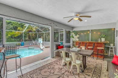 Welcome to your private 1 acre resort oasis! This 6 bedroom, 4 - photo 43