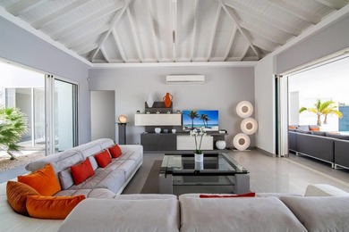 Channeling understated luxury and panoramic Caribbean beauty - photo 2