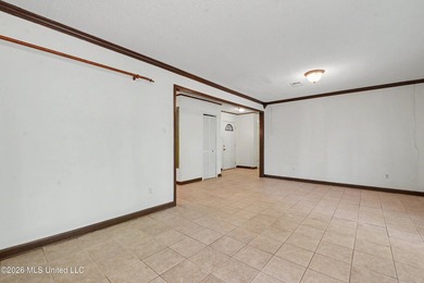 Welcome to this beautiful, spacious, 3-bedroom, 2 bath home in - photo 5