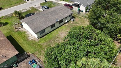 Investor Special! This 3-bedroom, 1.5-bath home located in - photo 8