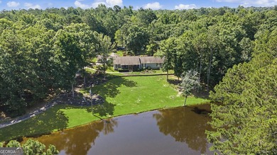 I am excited to feature this exceptional 4-bedroom, 3-bathroom - photo 13