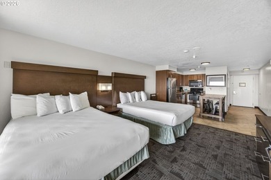 Wake up to breathtaking views and the sound of the Pacific Ocean - photo 13