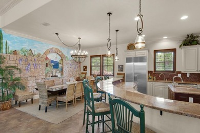 Beautiful Mediterranean home located in the sought after - photo 15