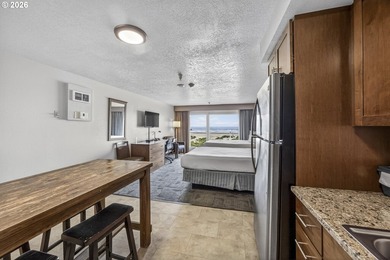 Wake up to breathtaking views and the sound of the Pacific Ocean - photo 20