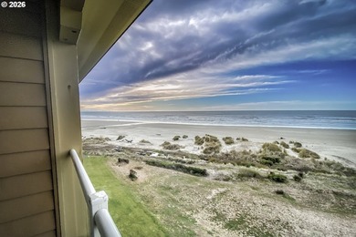 Wake up to breathtaking views and the sound of the Pacific Ocean - photo 25