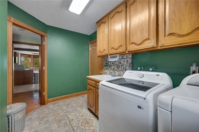 Nestled right next to Table Rock Lake & 15 minutes from Eureka - photo 28