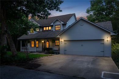 Nestled right next to Table Rock Lake & 15 minutes from Eureka - photo 32
