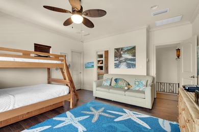 Beautiful Mediterranean home located in the sought after - photo 33