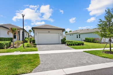 Welcome to luxury living in PGA Verano! This 2024 Alison model - photo 6