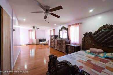 Welcome to this spacious and uniquely designed single-family - photo 37