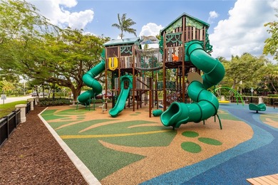 Nestled on one of Miami Beach's most exclusive streets, this - photo 38