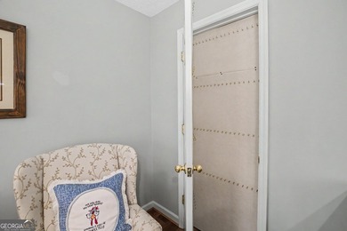 I am excited to feature this exceptional 4-bedroom, 3-bathroom - photo 41