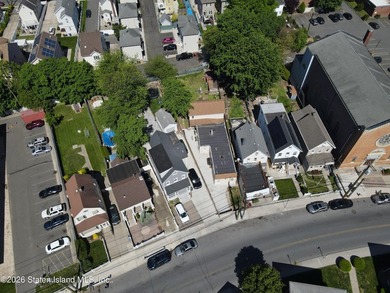 Welcome to this spacious and uniquely designed single-family - photo 44