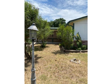 Nice clean functional Castlecomb home, appears to be in - photo 10